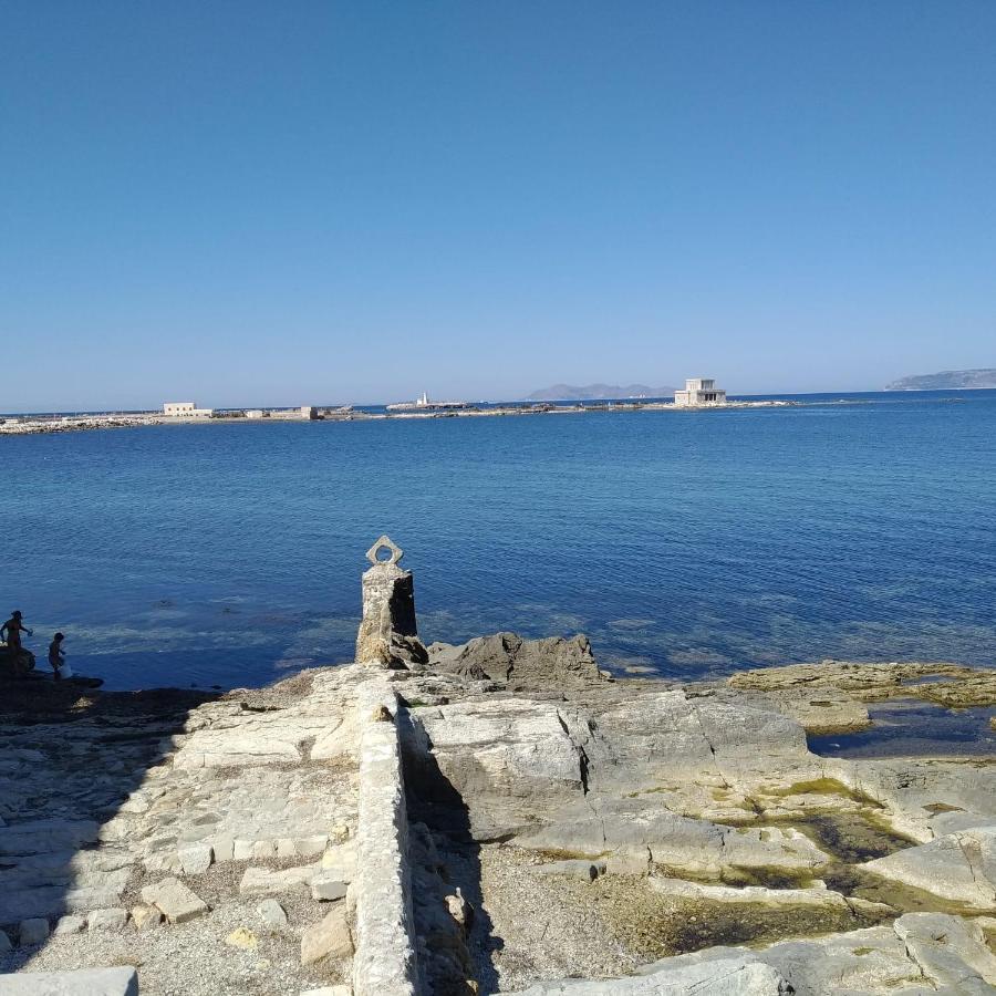 Rosadamare Appartamento Trapani Eksteriør bilde